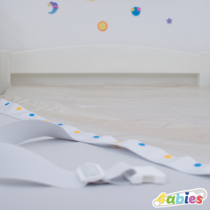CrinkleSheet – PVC Bed Cover with Straps for Secure Sensory Play
